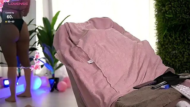 FreyaHeart online show from 03-14-26, 06:19