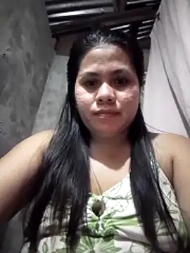 Snapshot of phoenix_1994 chatting on 06-18-26, 11:48 phoenix 1994 online show from 06-18-26, 11:48