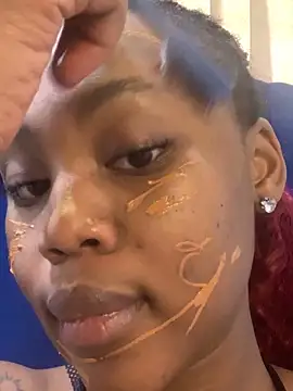 ItsMsBankss02 online show from 09-13-25, 11:43