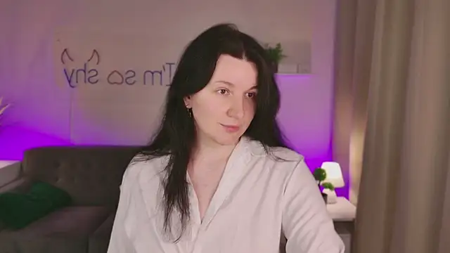 love me  tonight  online show from 10-14-25, 09:58