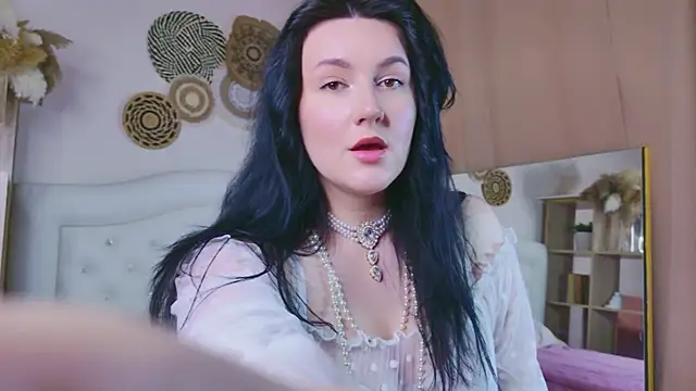 love me  tonight  online show from 02-28-26, 10:31