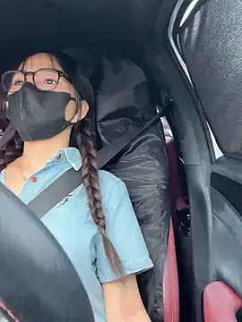 Linh 2004 online show from 09-29-25, 06:31