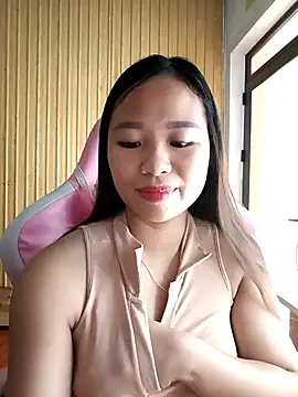 Snapshot of Na_na90 chatting on 10-05-25, 12:34 Na na90 online show from 10-05-25, 12:34