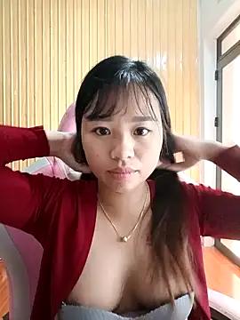 Snapshot of Na_na90 chatting on 10-26-25, 12:33 Na na90 online show from 10-26-25, 12:33