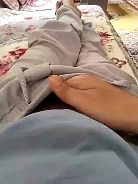 zorhotty online show from 05-10-26, 07:45