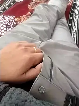 zorhotty online show from 10-30-25, 07:17