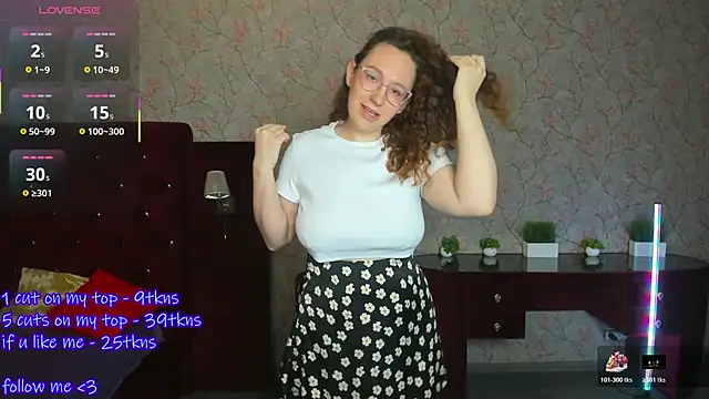 ellie coy  online show from 11-09-25, 12:20