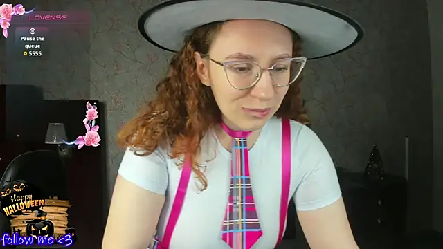 ellie coy  online show from 10-27-25, 07:42