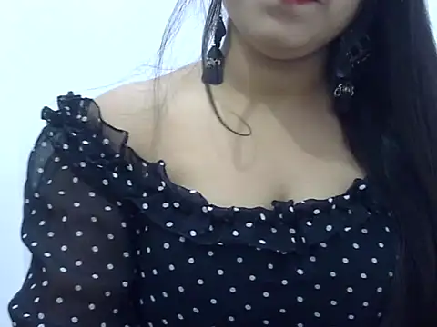 LIYO  online show from 02-26-26, 06:24