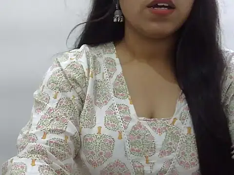 LIYO  online show from 04-14-26, 06:29