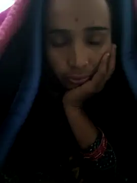 Snapshot of Hot_raaani chatting on 12-22-25, 02:39 Hot raaani online show from 12-22-25, 02:39