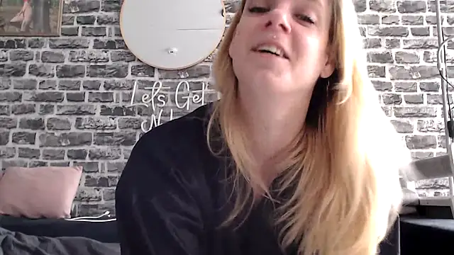 SexyMilf 37 online show from 06-14-26, 11:11