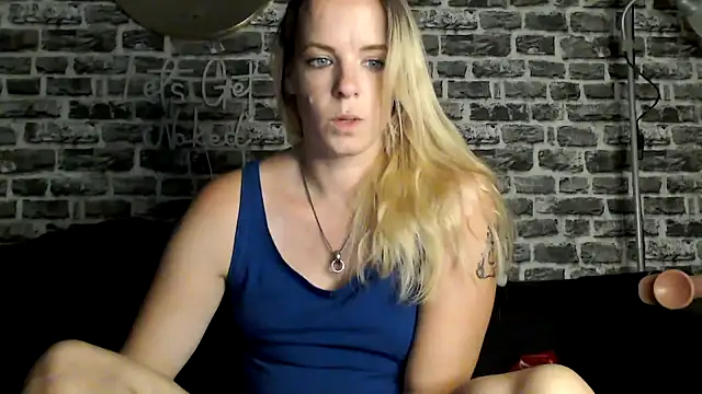 SexyMilf 37 online show from 07-03-26, 08:37
