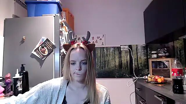 SexyMilf 37 online show from 12-17-25, 09:42