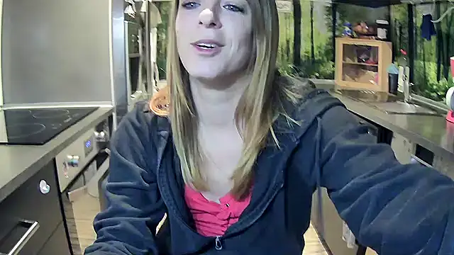 SexyMilf 37 online show from 09-24-25, 07:42