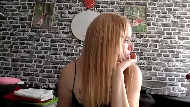 SexyMilf 37 online show from 11-28-25, 10:15