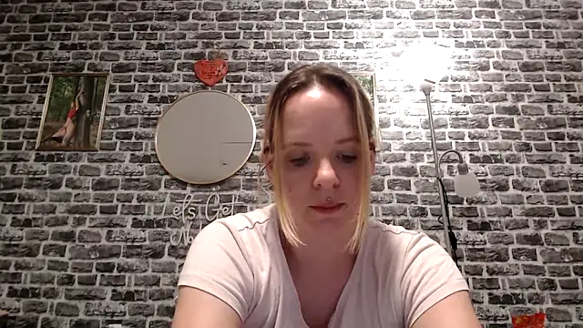SexyMilf 37 online show from 04-29-26, 08:48