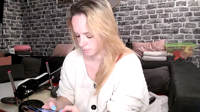 SexyMilf 37 online show from 04-07-26, 08:10