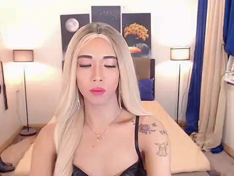 PreciousAmore online show from 11-11-25, 10:21