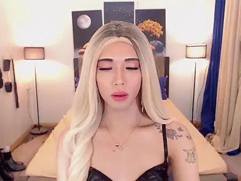 PreciousAmore online show from 11-15-25, 07:23