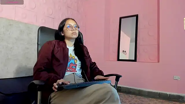 Snapshot of katalina07_1 chatting on 04-30-26, 02:35 katalina07 1 online show from 04-30-26, 02:35
