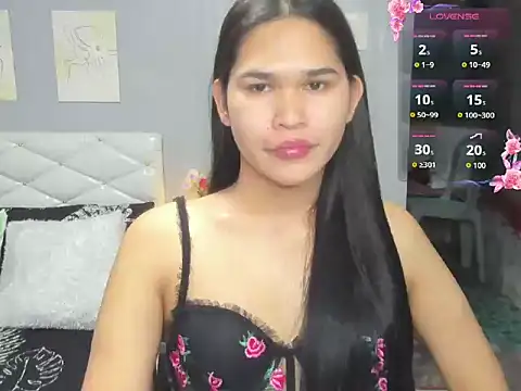Snapshot of AlianaBlair chatting on 10-25-25, 01:12 AlianaBlair online show from 10-25-25, 01:12