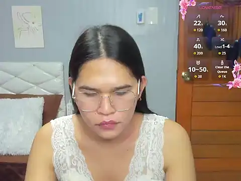 Snapshot of AlianaBlair chatting on 10-04-25, 08:21 AlianaBlair online show from 10-04-25, 08:21