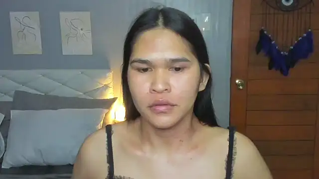 Snapshot of AlianaBlair chatting on 09-20-25, 02:44 AlianaBlair online show from 09-20-25, 02:44