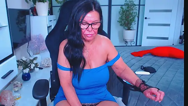 Anna Blare online show from 09-16-25, 09:32