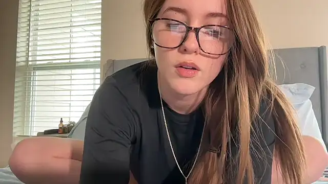 anamira1 online show from 03-25-26, 06:29