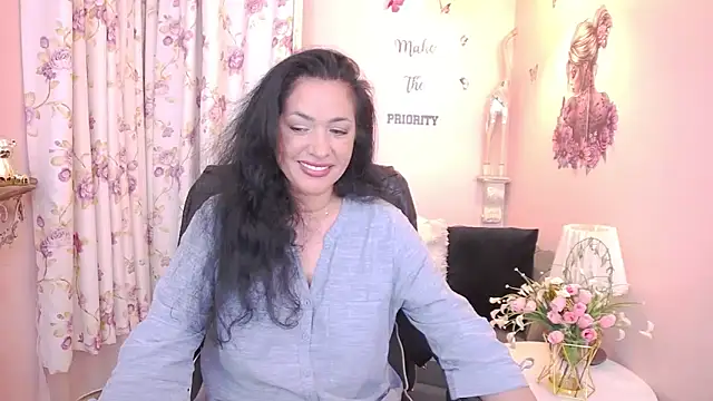 MyLovOne online show from 05-12-26, 12:33