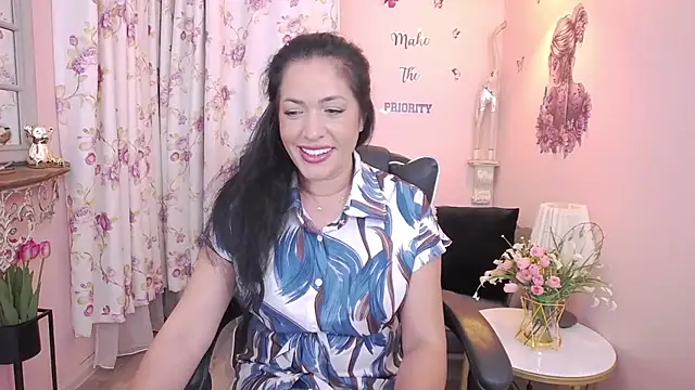 MyLovOne online show from 06-17-26, 11:31