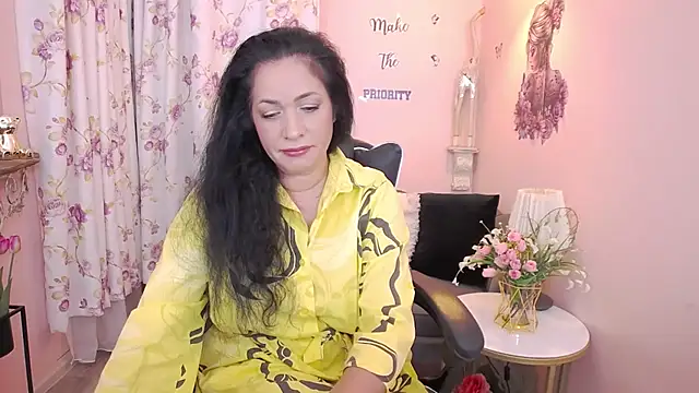 MyLovOne online show from 06-16-26, 10:37