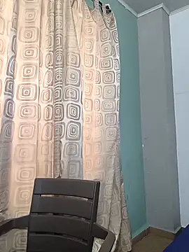 Snapshot of saenz_eymi chatting on 05-07-26, 05:05 saenz eymi online show from 05-07-26, 05:05