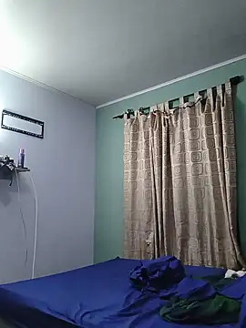 saenz eymi online show from 06-30-26, 04:23