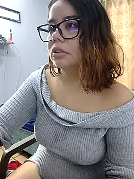 saenz eymi online show from 06-14-26, 06:20