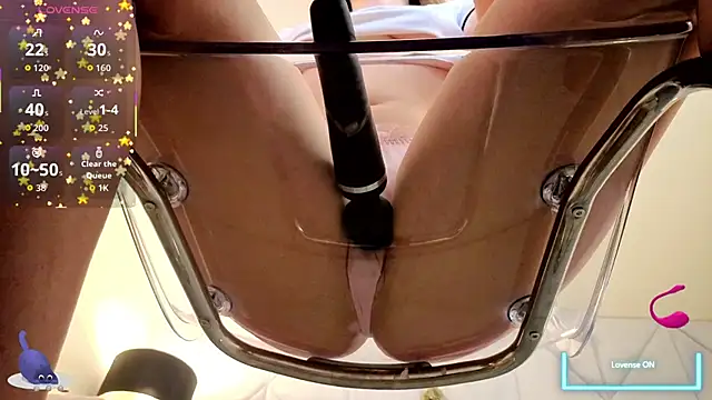 DiamondGoldie online show from 10-17-25, 07:04