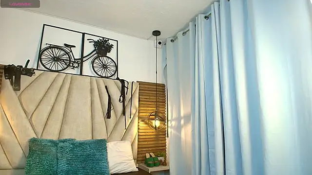 Cinthiabaker online show from 05-08-26, 07:28