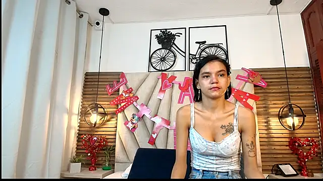 Cinthiabaker online show from 09-25-25, 11:49