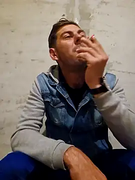 Alex-andru88 online show from 10-21-25, 03:39