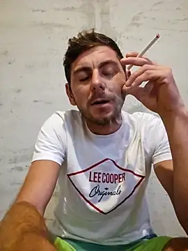 Alex-andru88 online show from 10-07-25, 10:05