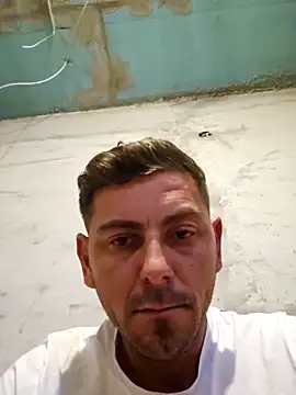 Alex-andru88 online show from 11-04-25, 03:49