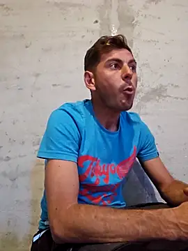 Alex-andru88 online show from 10-20-25, 02:06