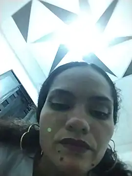 Snapshot of Karen_Ariass chatting on 06-10-26, 03:19 Karen Ariass online show from 06-10-26, 03:19