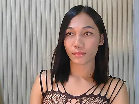 Urfucking khloe1 online show from 03-06-26, 09:21