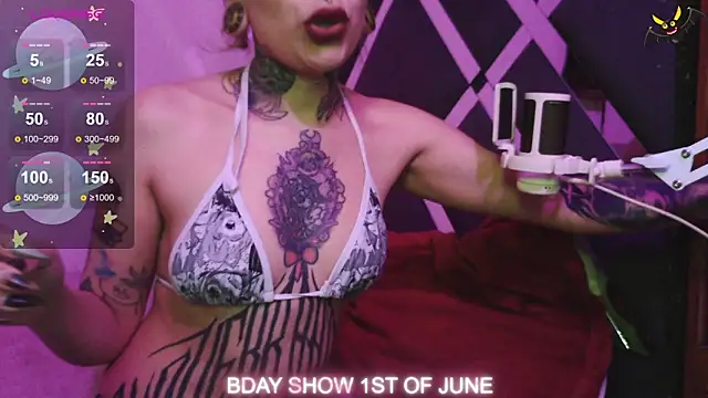 vainilla doll online show from 05-27-26, 01:57