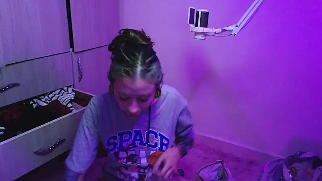 vainilla doll online show from 04-07-26, 02:46