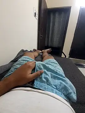 Yourslovingdick online show from 01-13-26, 10:35