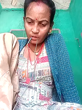 Snapshot of Hot_chinkiji chatting on 09-10-25, 04:33 Hot chinkiji online show from 09-10-25, 04:33