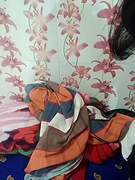 Snapshot of Meenaksi-singh chatting on 10-14-25, 05:57 Meenaksi-singh online show from 10-14-25, 05:57